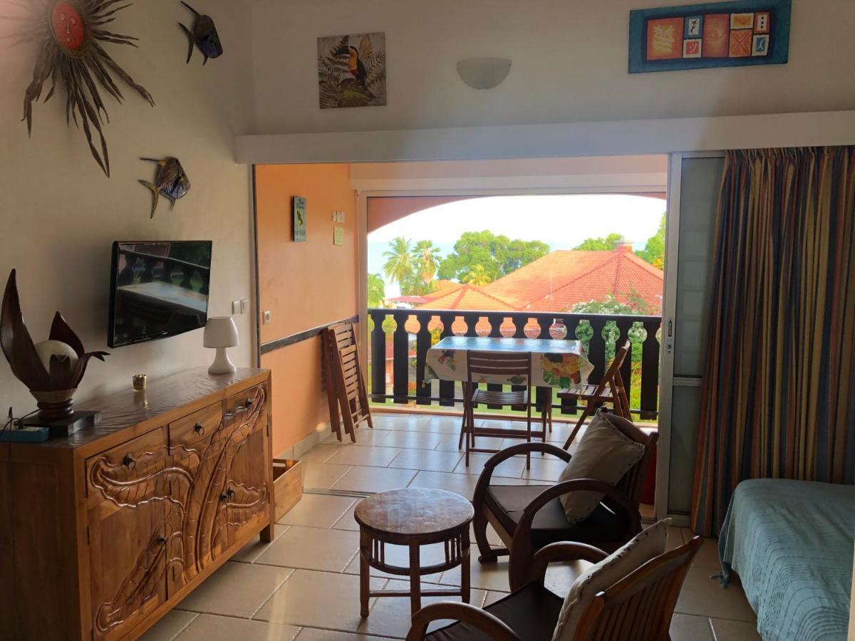 Case Coco A Sainte Anne Avec Wifi Vue Mer Luaran gambar